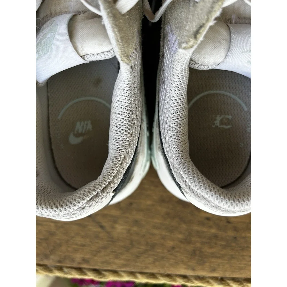 Nike Air Max Excee CD5432-131 Womens 7 White Black Casual Running Shoes